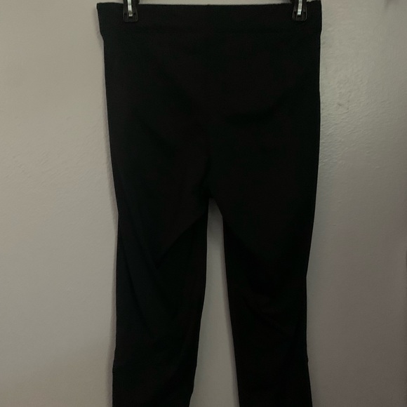 Nike Pro Capri Leggings - Picture 5 of 6